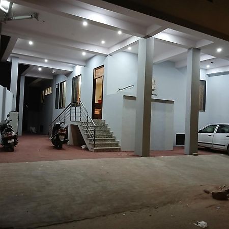 Hotel G M I, Sikar Road Джайпур Екстер'єр фото