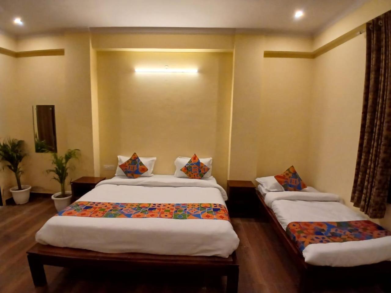 Hotel G M I, Sikar Road Джайпур Екстер'єр фото